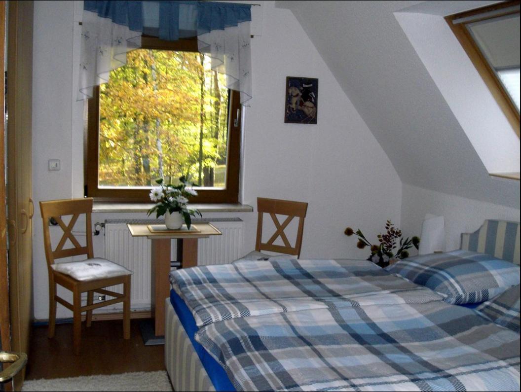 Ferienwohnung Am Wasserturm 호헨노이엔도르프 외부 사진