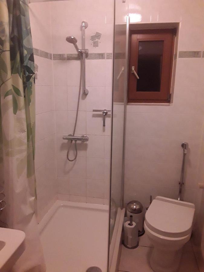 Ferienwohnung Am Wasserturm 호헨노이엔도르프 외부 사진